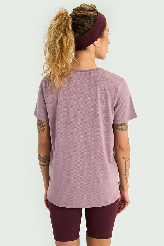 Active T-shirt with slits 3 | PINK | Audimas