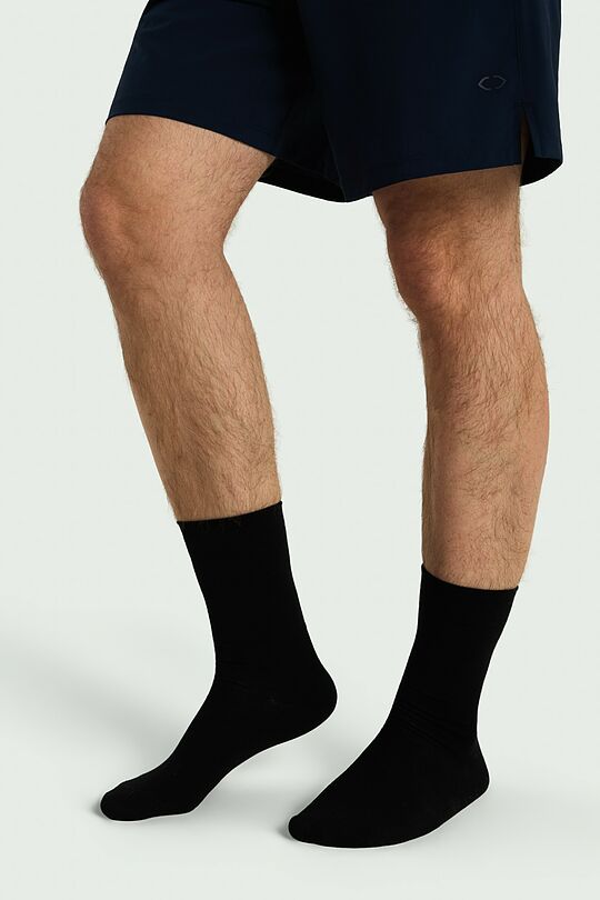 Crew length viscose fiber socks 1 | BLACK | Audimas