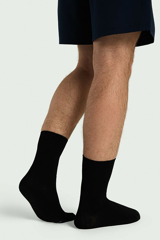 Crew length viscose fiber socks 3 | BLACK | Audimas