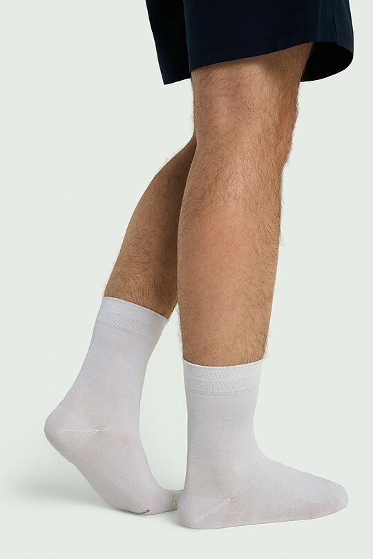 Crew length viscose fiber socks 4 | WHITE | Audimas
