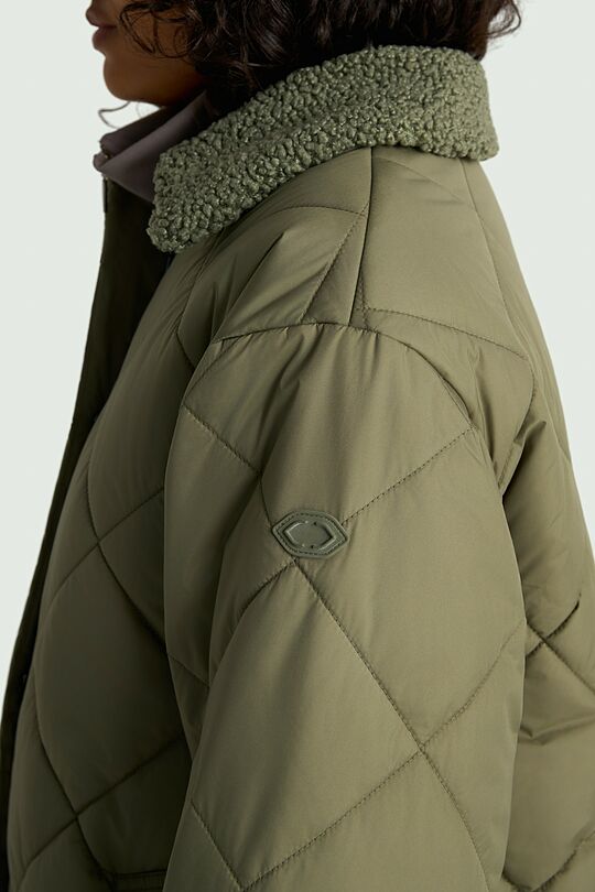 Oversized jacket with synthetic insulation 4 | GREEN | Audimas