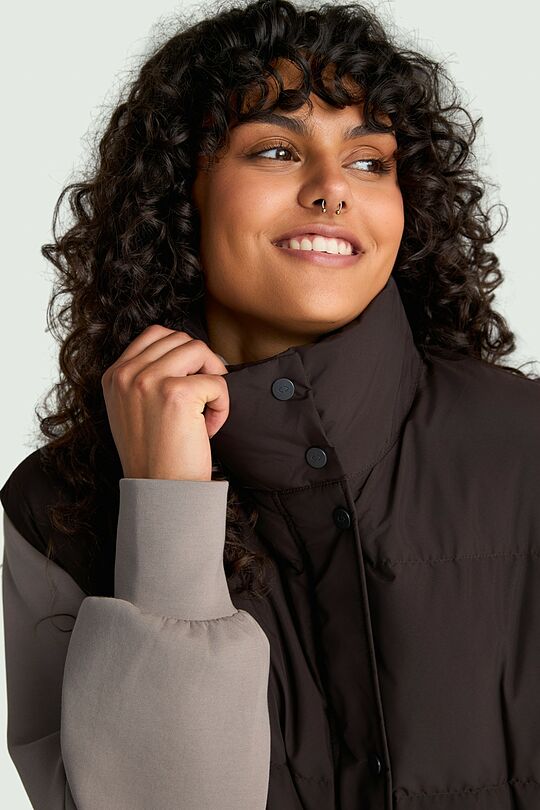 Oversized down vest 6 | BROWN | Audimas