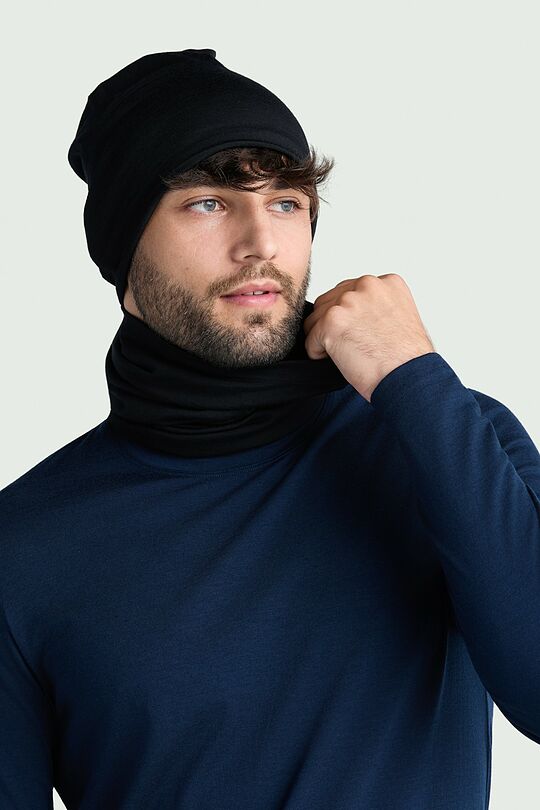 Lightweight merino wool neck warmer 1 | BLACK | Audimas