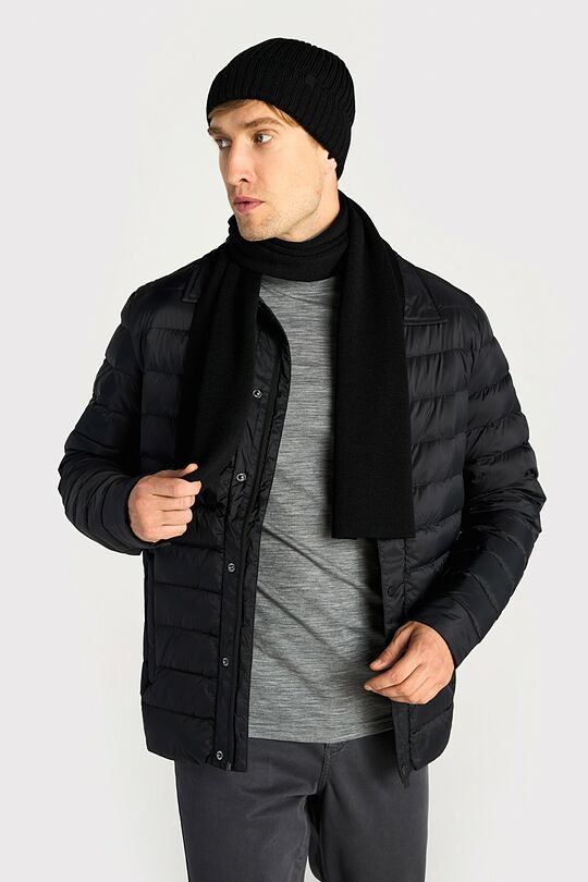 Knitted merino wool scarf 3 | BLACK | Audimas