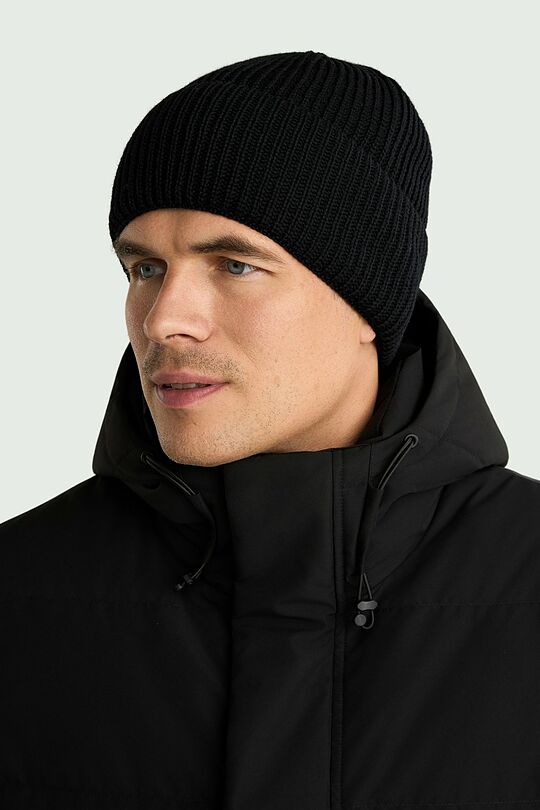 Megzta merino vilnos kepurė 1 | BLACK | Audimas