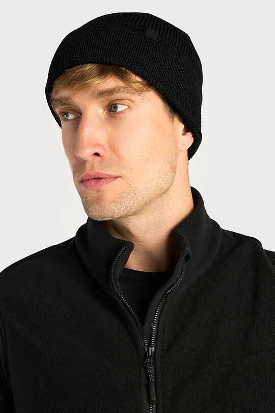 Knitted merino wool hat 1 | BLACK | Audimas