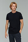 Stretch cotton t-shirt 1 | BLACK | Audimas