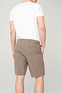 Wrinkle-free stretch fabric shorts 2 | BROWN/BORDEAUX | Audimas