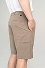 Wrinkle-free stretch fabric shorts 3 | BROWN/BORDEAUX | Audimas
