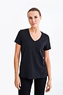 Regular V neck t-shirt 1 | BLACK | Audimas