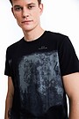 Stretch cotton t-shirt with print 2 | BLACK | Audimas