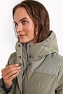Down coat with light protection from the rain 4 | GREEN | Audimas