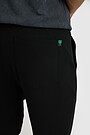 Stretch cotton French terry sweatshorts 4 | BLACK | Audimas