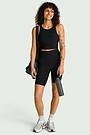 Elongated sports bras 1 | BLACK | Audimas